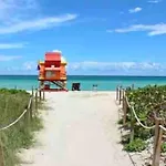B01 Minutes From The Beach Studio Midtown Wynwood